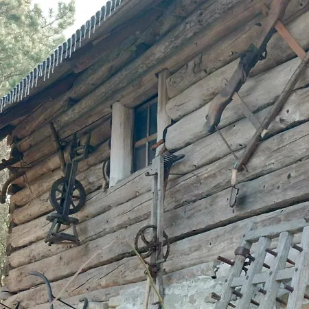 Adama I Ewy Holiday home *